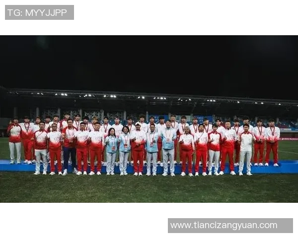 深圳足球队在足球团队协作排行榜中荣获第十名展现团队精神与实力