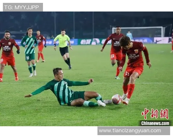 赵博足球明星背后的故事与成就探秘揭秘他如何成为球场上的传奇人物