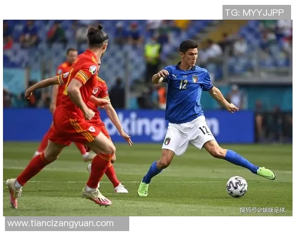 足球明星进球瞬间高清图片大赏展现精彩瞬间与绝佳技术的完美结合