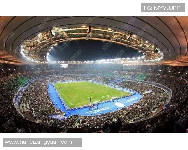 足球明星阿罗精彩瞬间集锦展现其无与伦比的球场魅力与风采